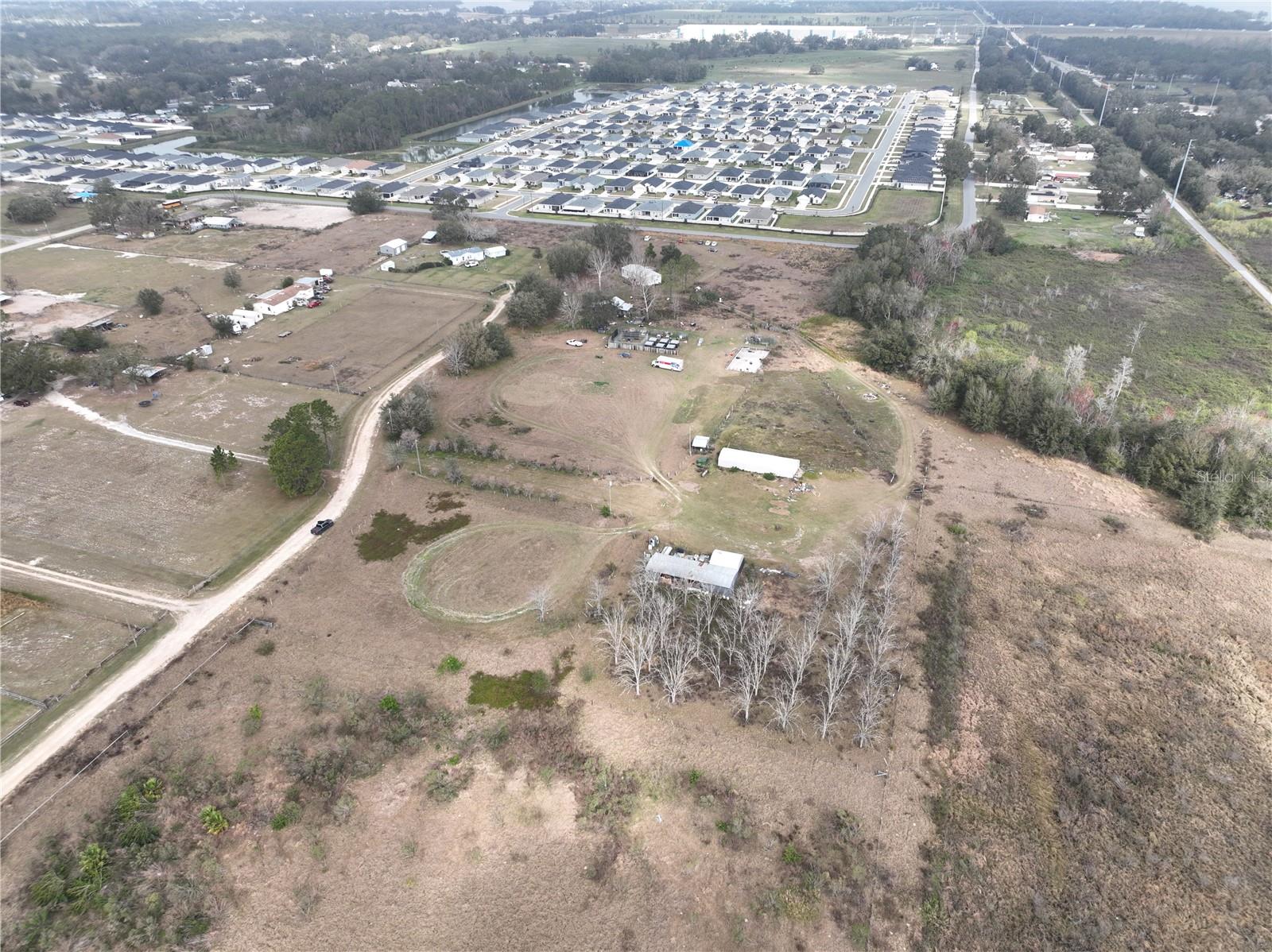 Image 2 of 7 For 307 & 317 Skyblue Lane