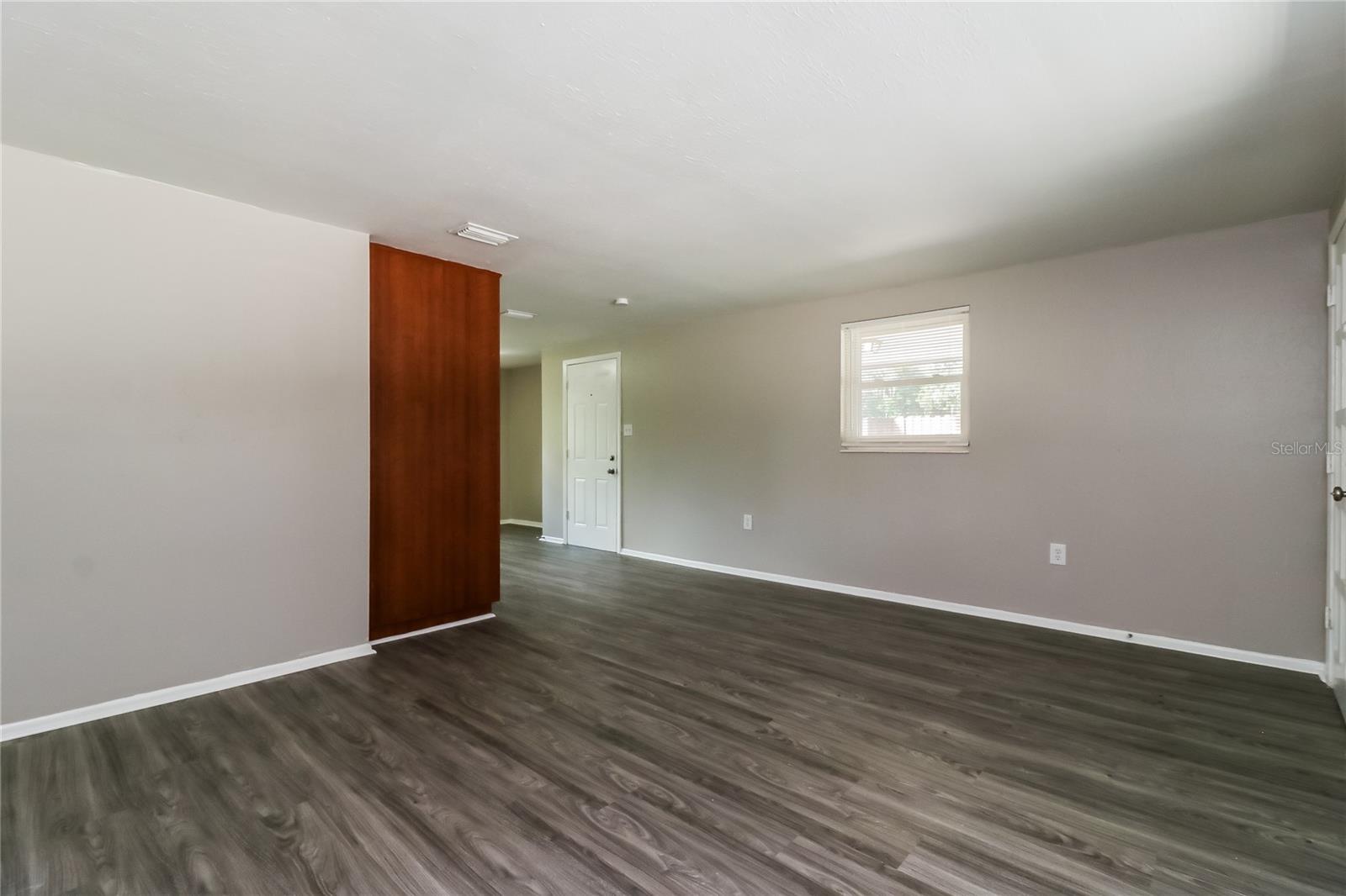 Image 5 of 16 For 8912 Hervel Circle