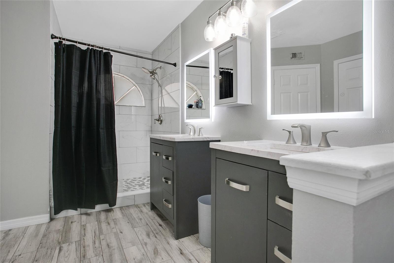 Image 13 of 30 For 468 Wexdon Court