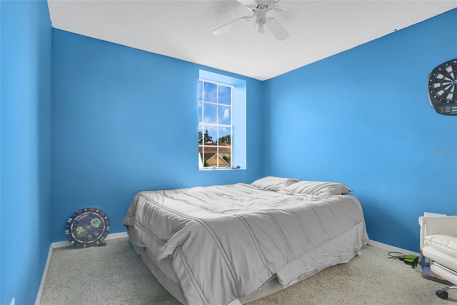 Image 16 of 30 For 468 Wexdon Court