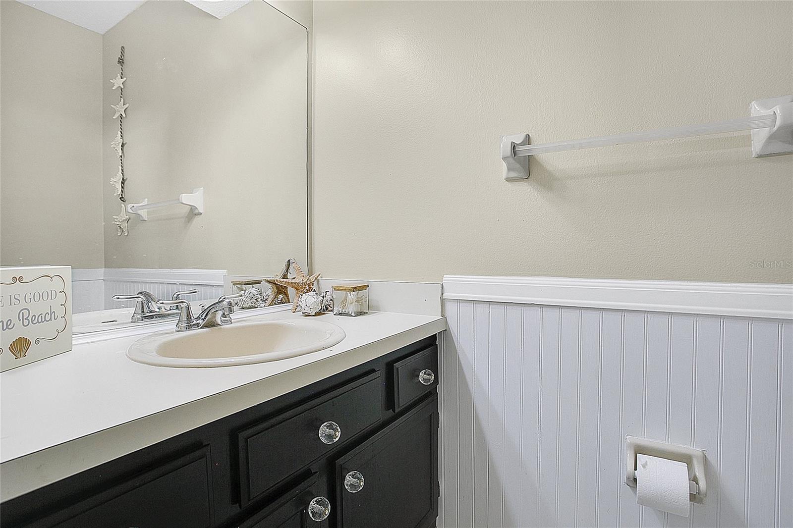 Image 17 of 30 For 468 Wexdon Court
