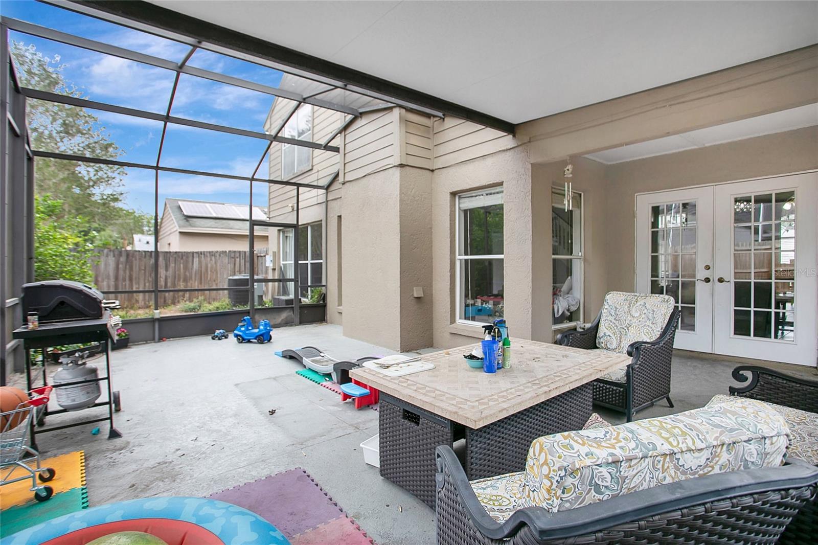 Image 21 of 30 For 468 Wexdon Court