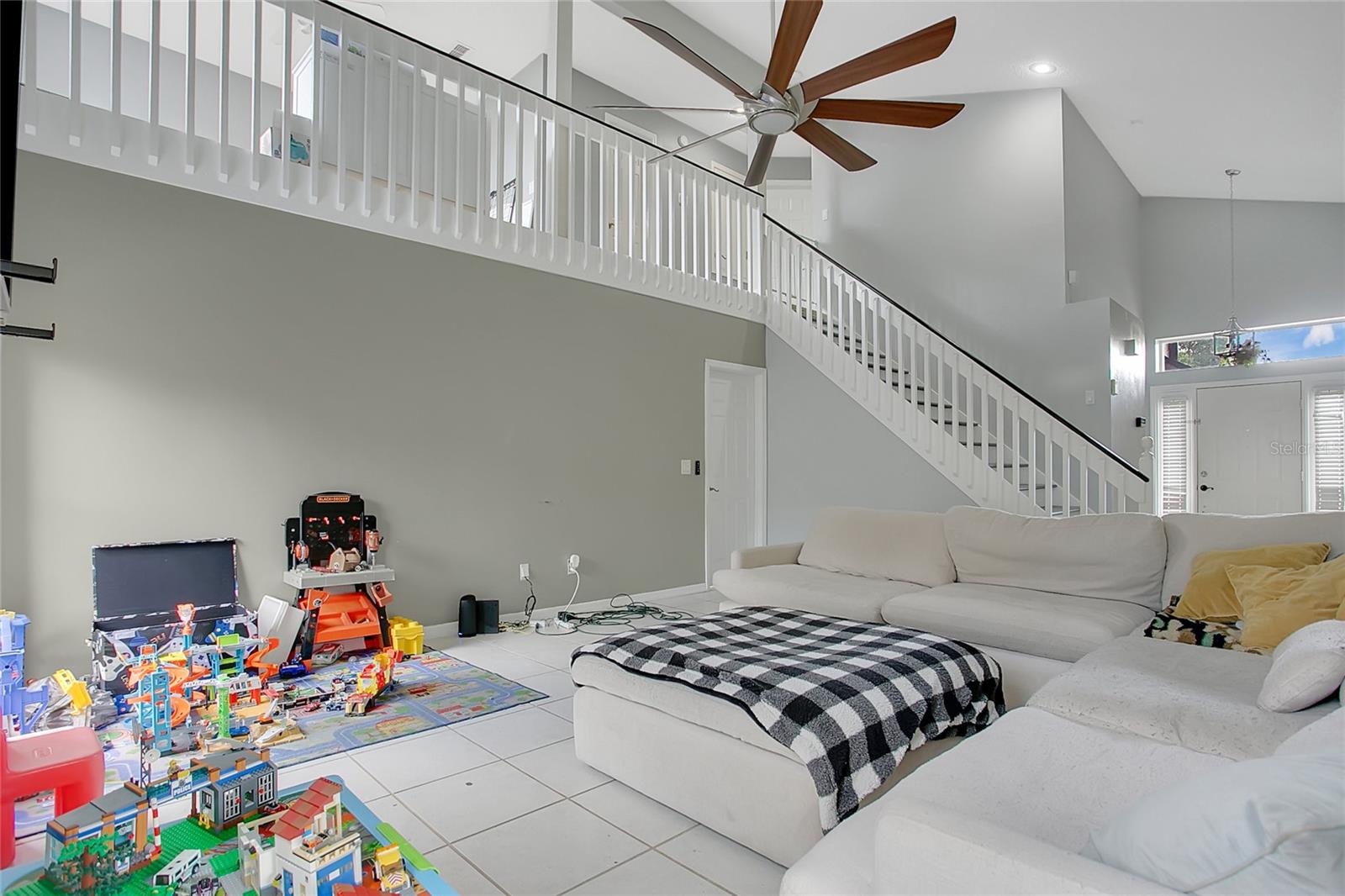 Image 6 of 30 For 468 Wexdon Court