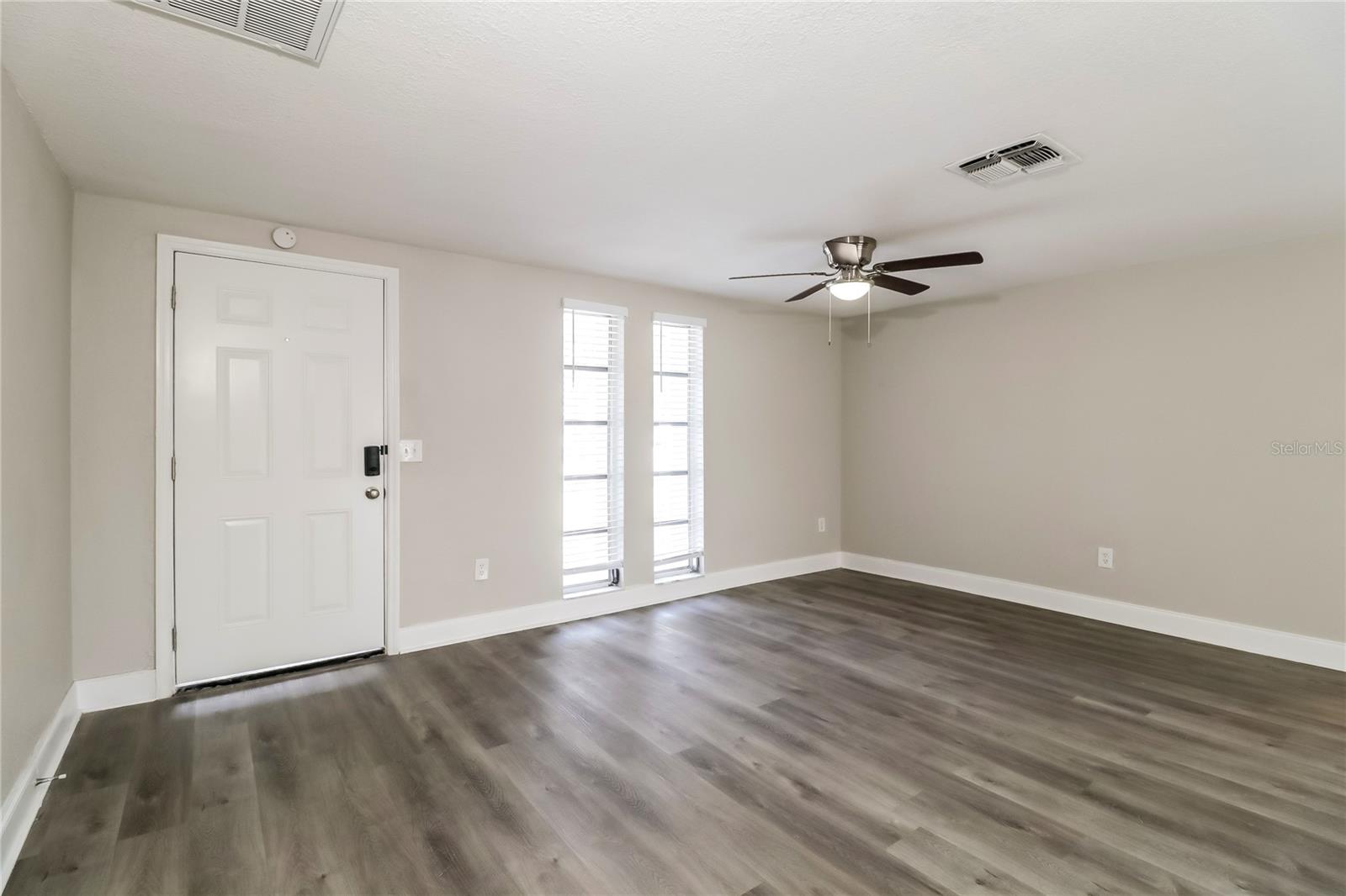 Image 4 of 16 For 5720 Chipper Drive