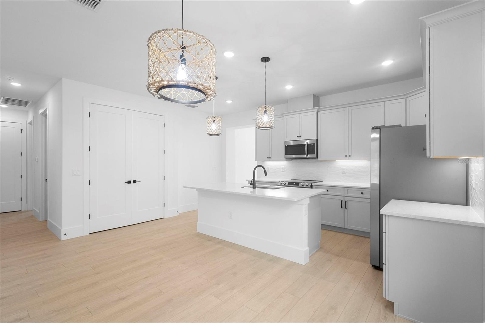 Image 10 of 42 For 2131 Brighton Lane