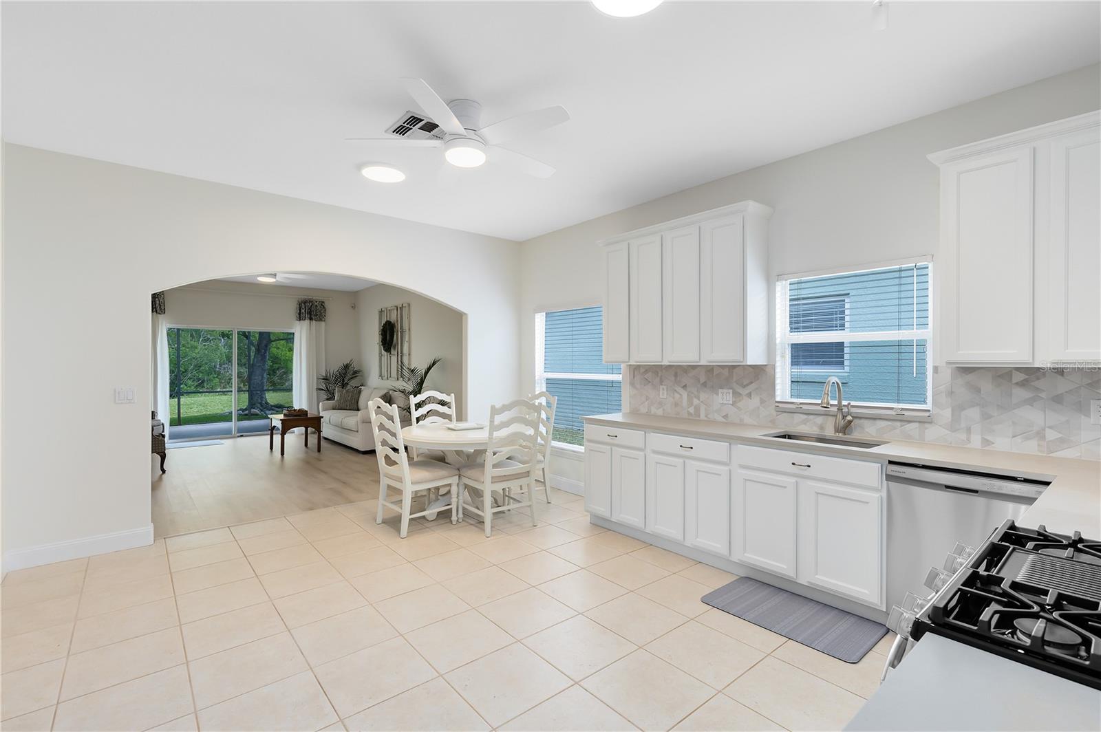 Image 8 of 43 For 516 Brett Court