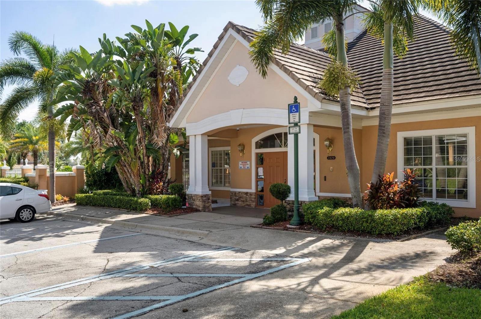 Image 31 of 34 For 7628 Bay Port Road 43