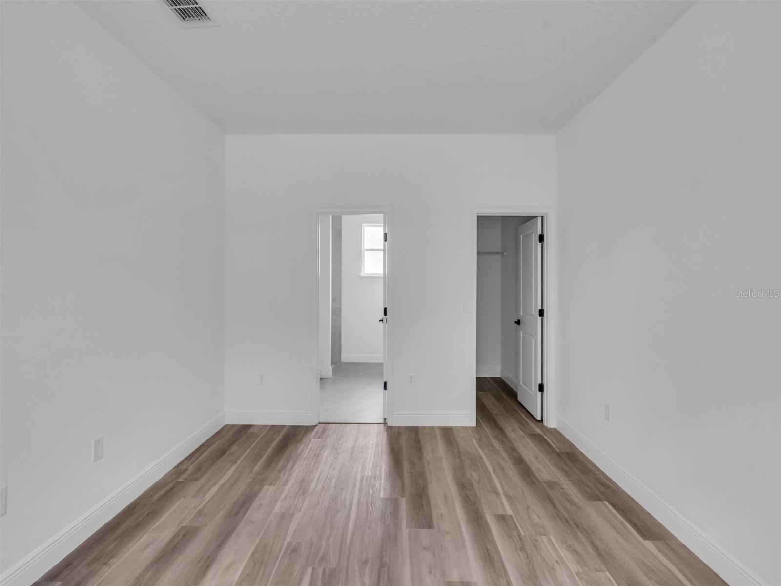 Image 12 of 25 For 2071 Doral Court