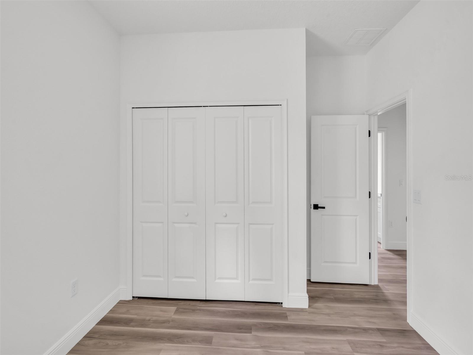 Image 16 of 25 For 2071 Doral Court