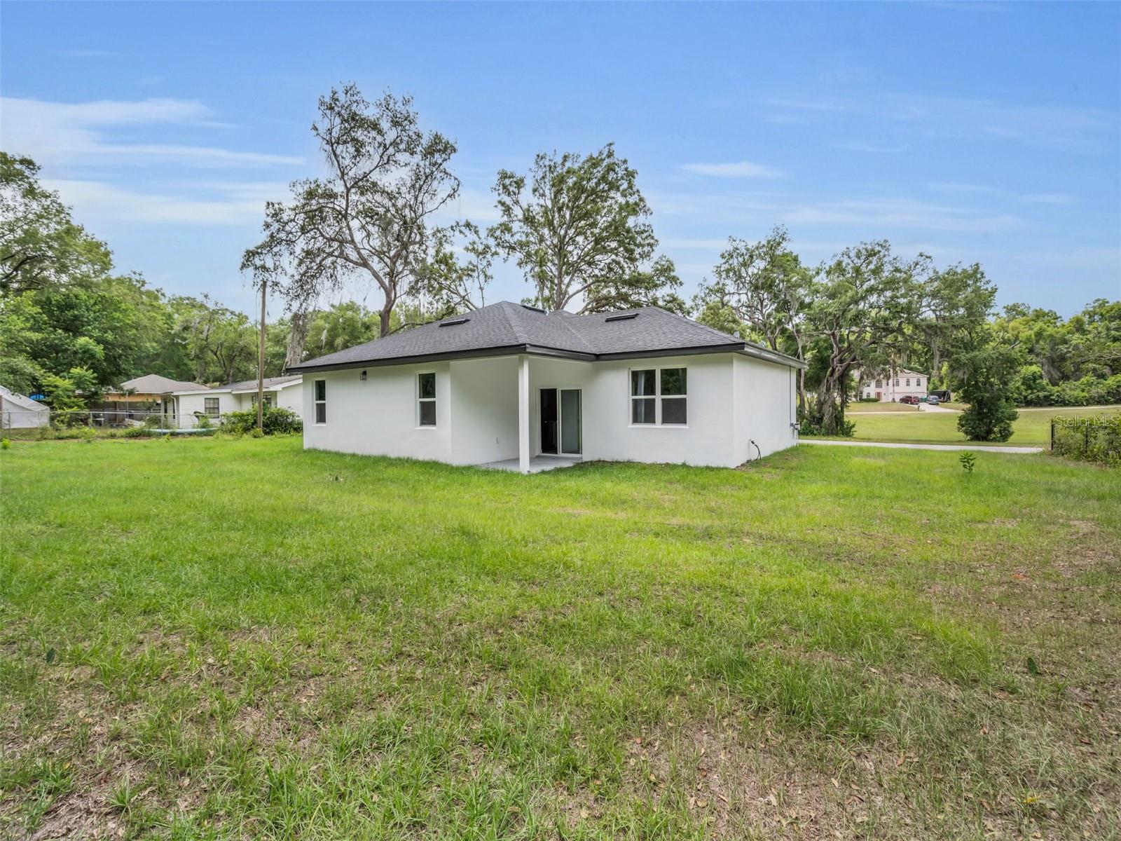 Image 20 of 25 For 2071 Doral Court