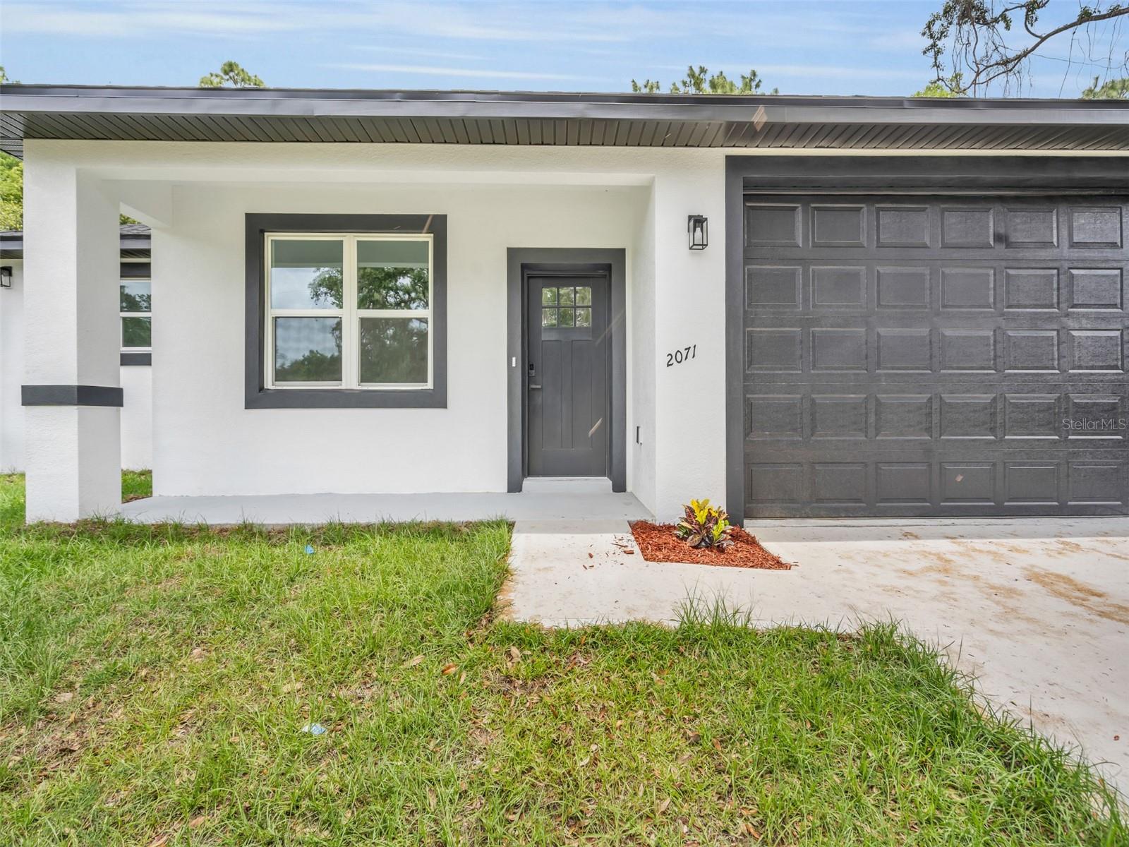 Image 5 of 25 For 2071 Doral Court