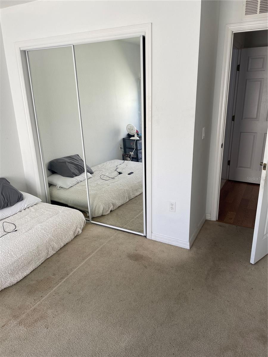 Image 16 of 18 For 2882 Club Cortile Circle B