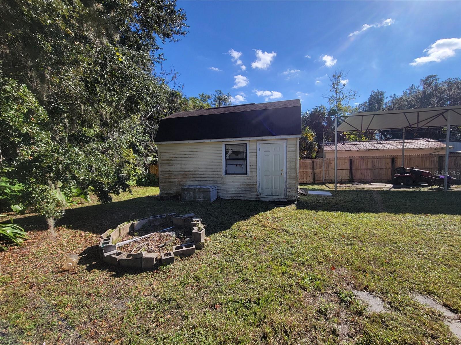 Image 6 of 17 For 3737 Magoon Avenue