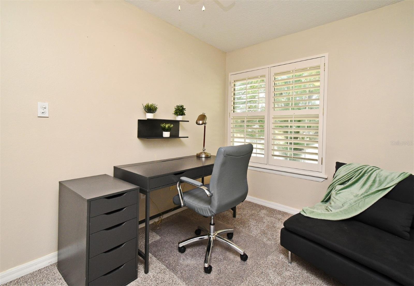 Image 22 of 30 For 677 Post Oak Circle 115