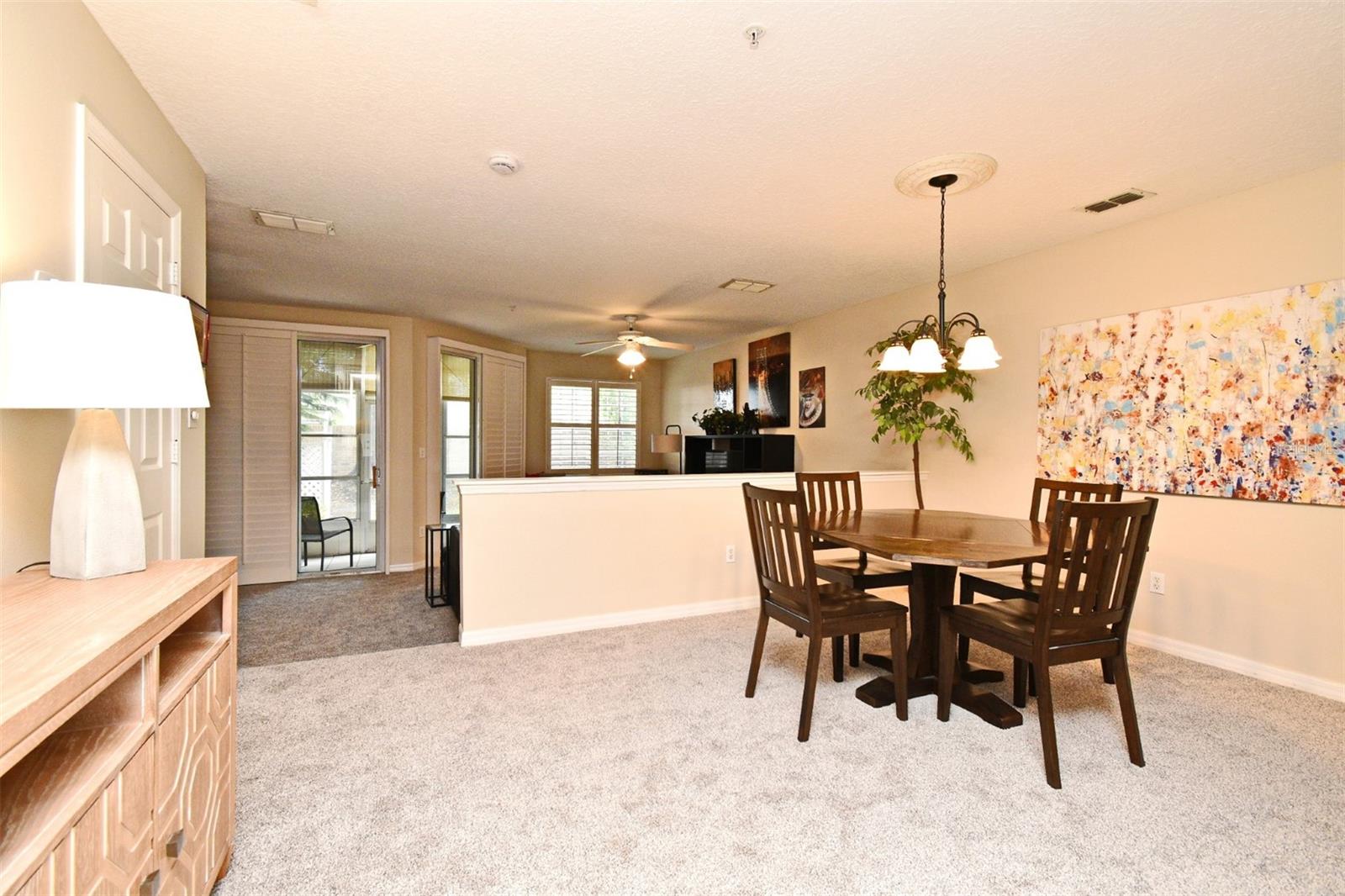 Image 7 of 30 For 677 Post Oak Circle 115