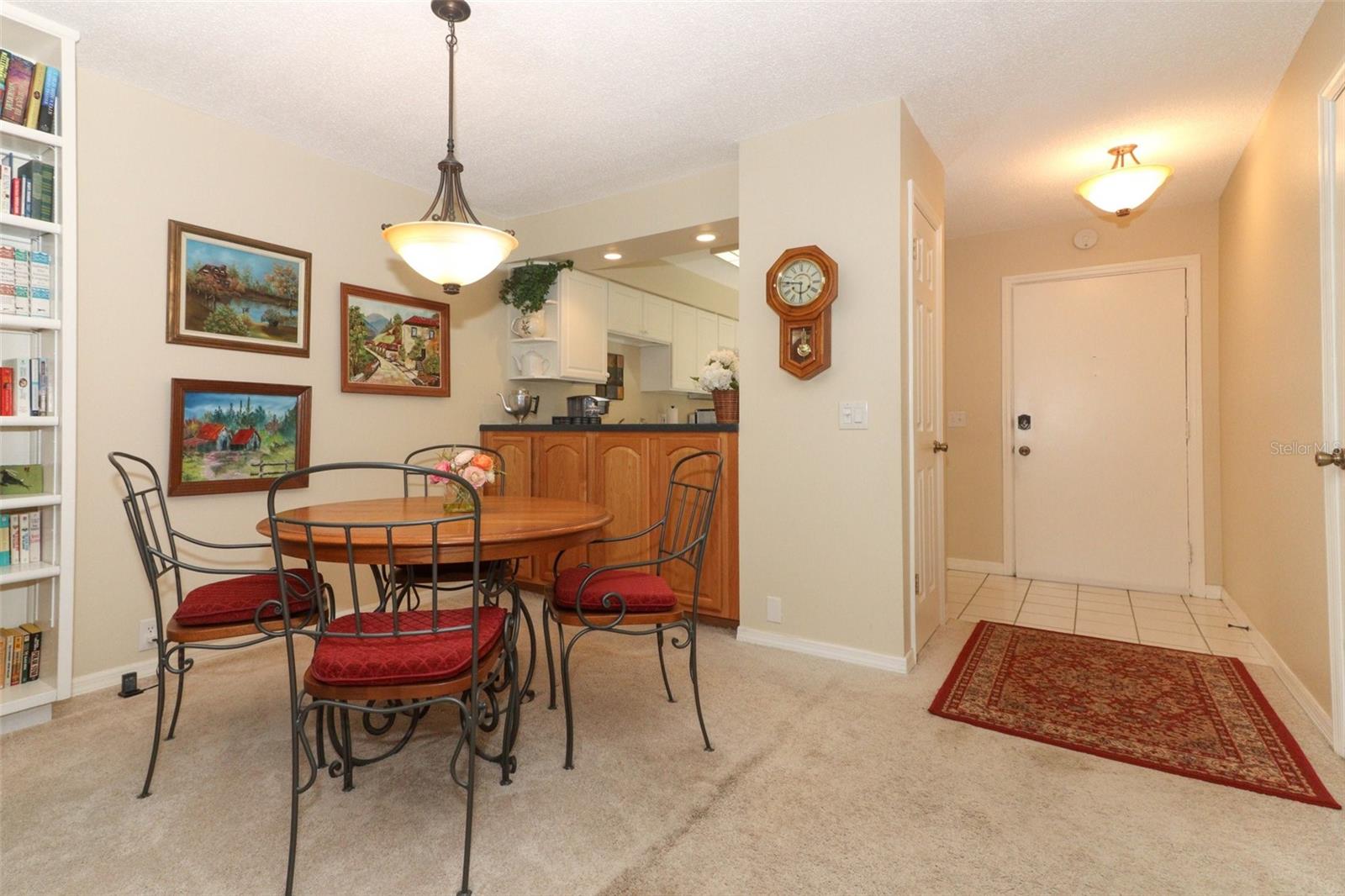 Image 7 of 41 For 474 Windmeadows Street 0
