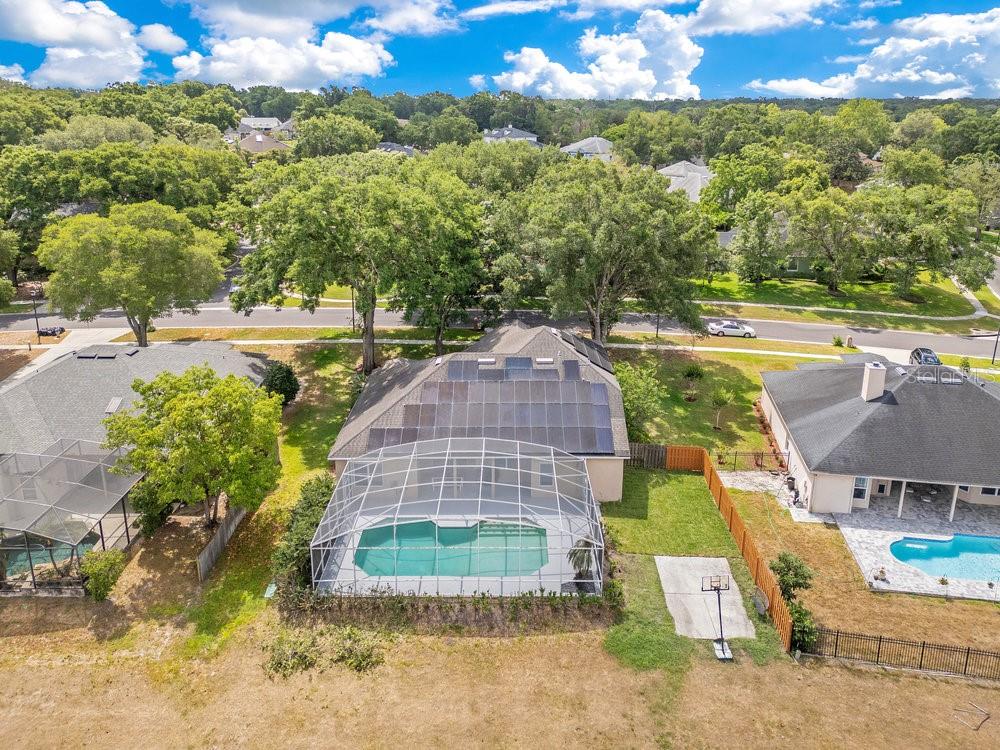 Image 32 of 34 For 1837 Sweetwater West Circle