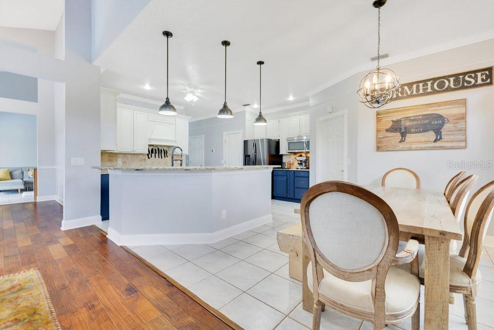 Image 9 of 34 For 1837 Sweetwater West Circle