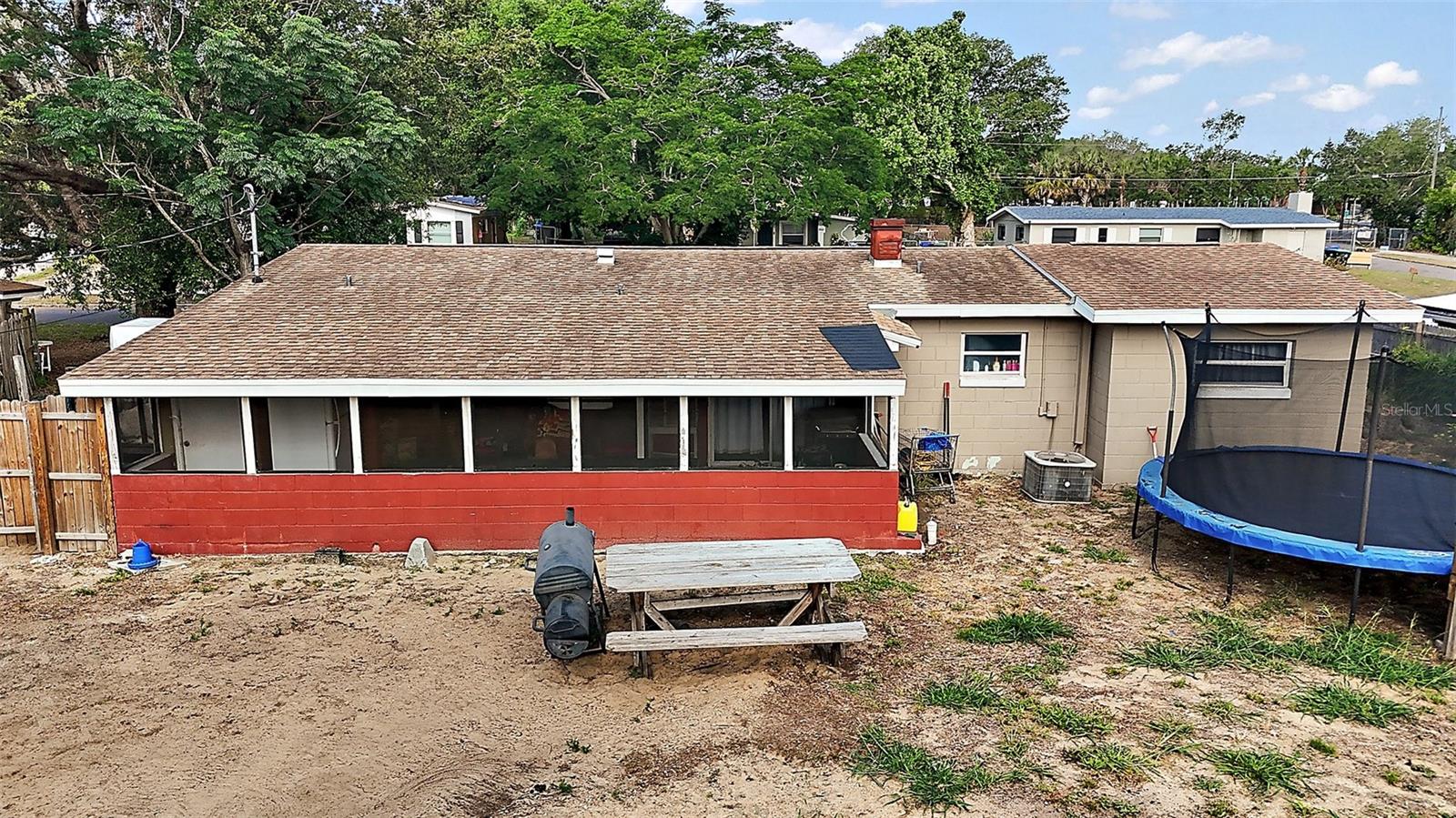 Image 13 of 31 For 2921 Bon Air Drive