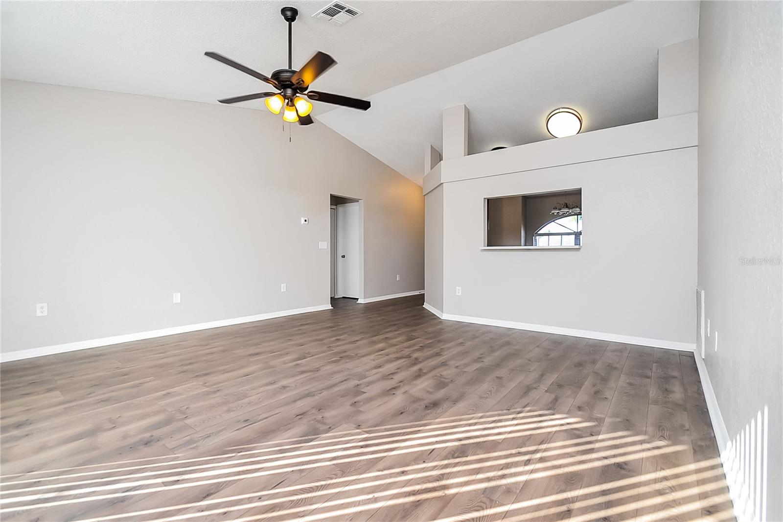 Image 3 of 16 For 3702 Imperial Drive
