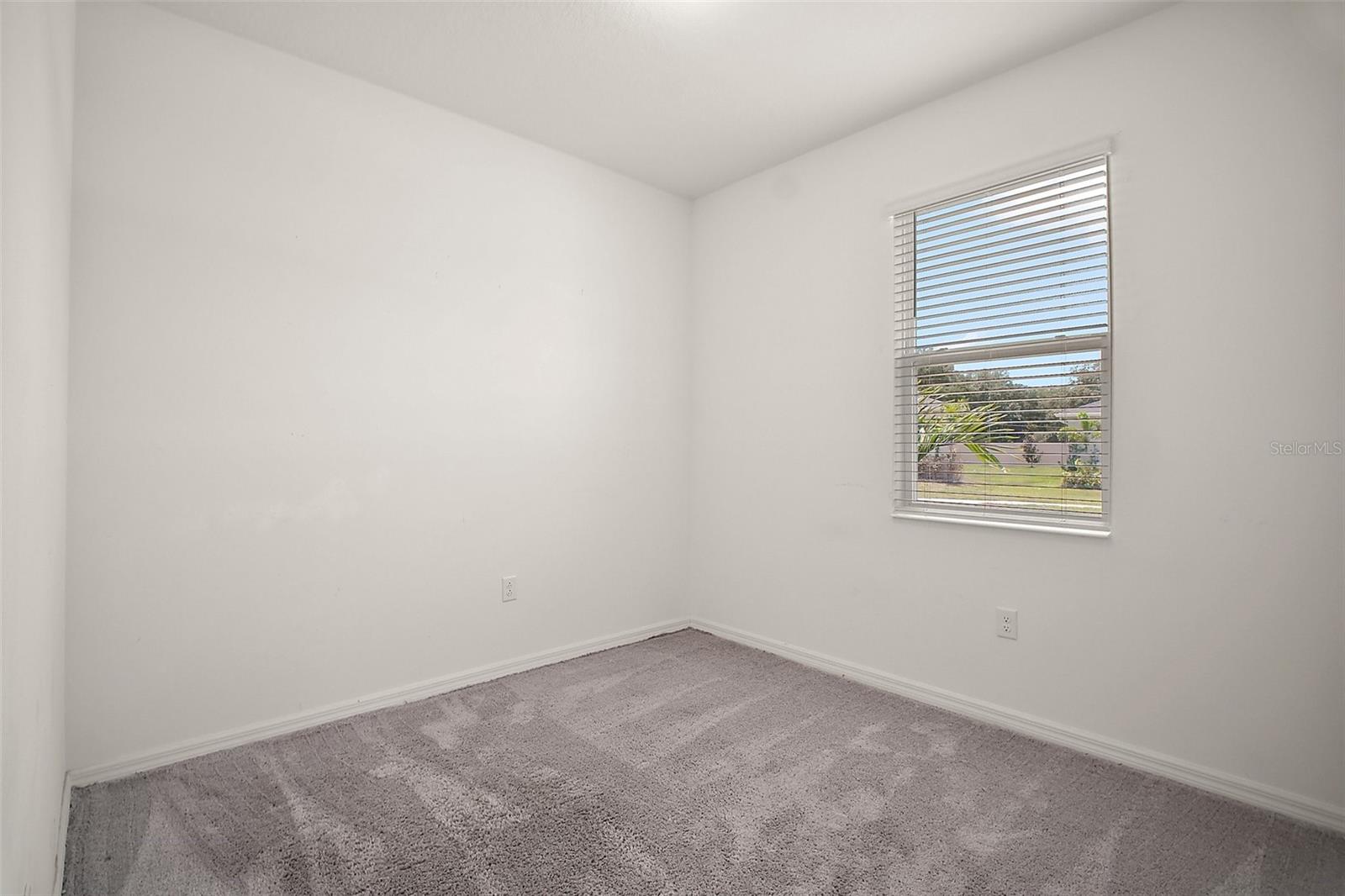 Image 11 of 34 For 7054 Cruz Court