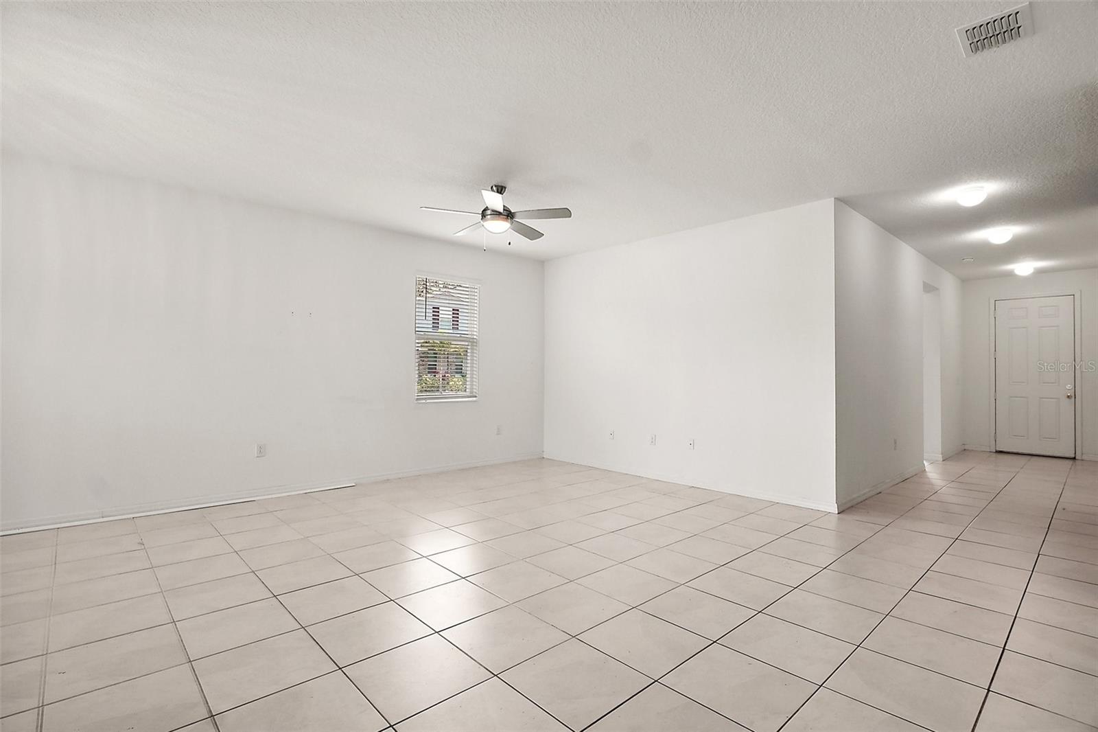 Image 22 of 34 For 7054 Cruz Court