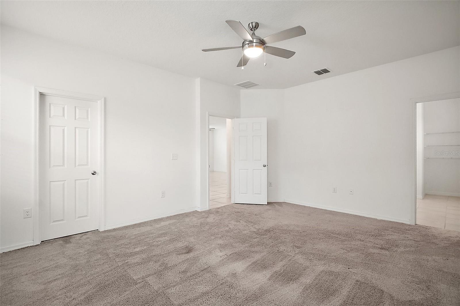Image 31 of 34 For 7054 Cruz Court