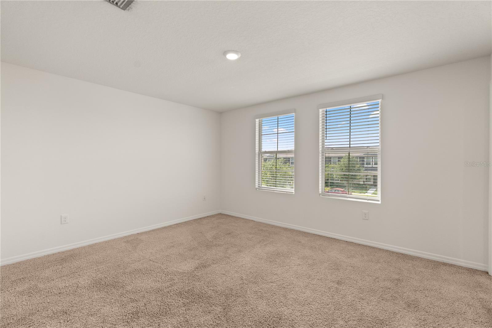 Image 17 of 37 For 1797 Red Canyon Drive