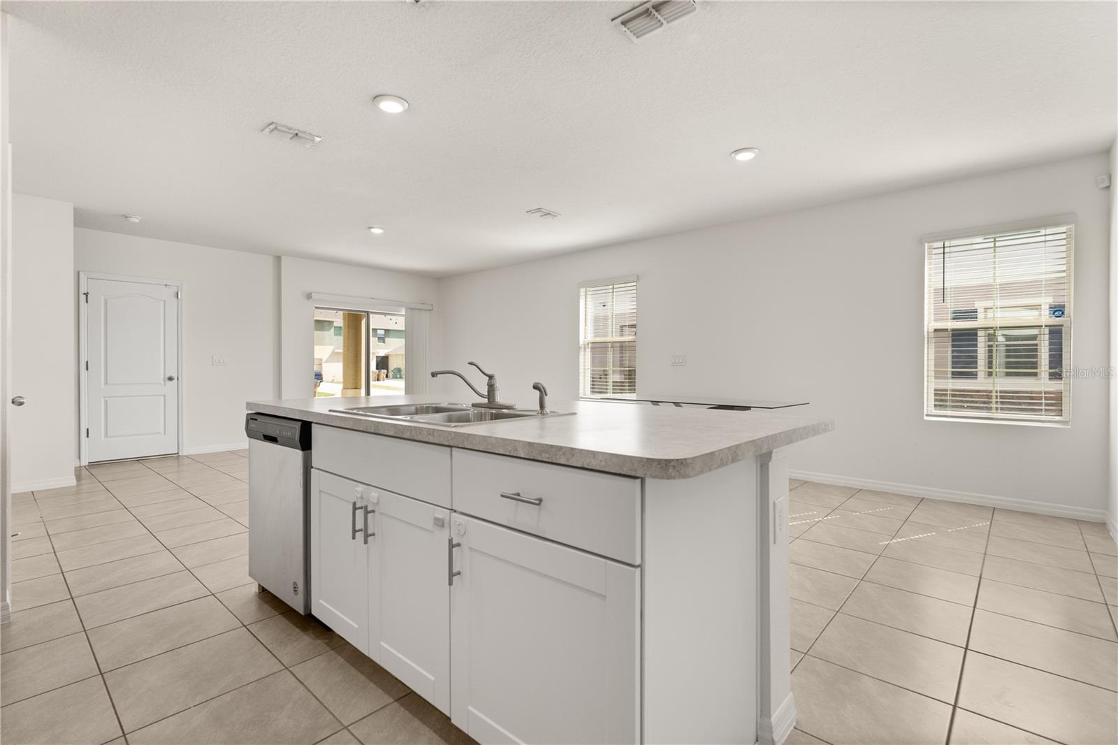 Image 7 of 37 For 1797 Red Canyon Drive
