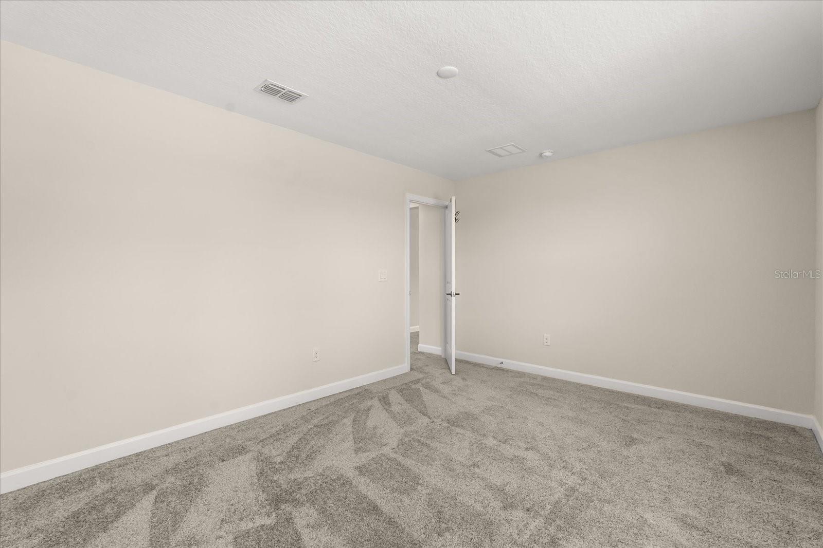 Image 15 of 41 For 2357 Camden Park Avenue
