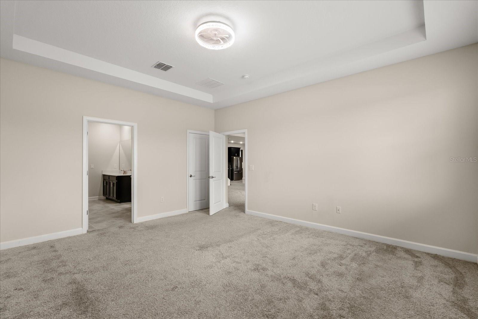 Image 23 of 41 For 2357 Camden Park Avenue