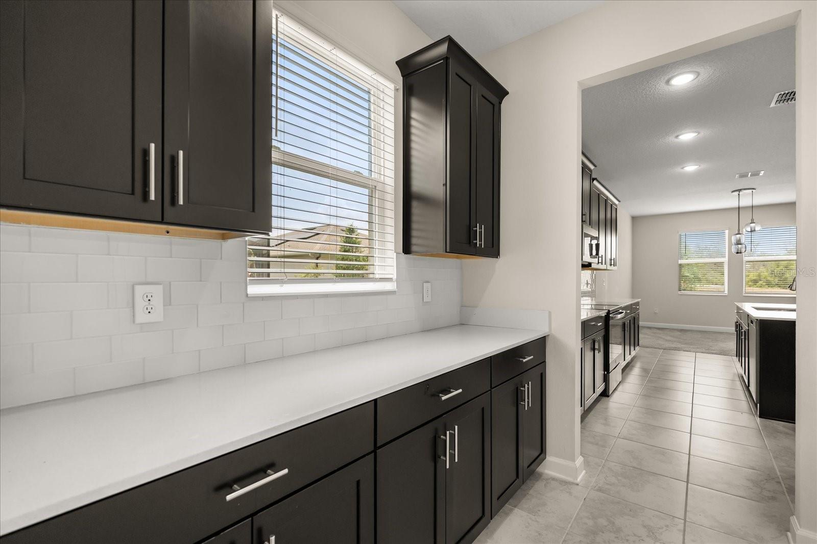 Image 32 of 41 For 2357 Camden Park Avenue