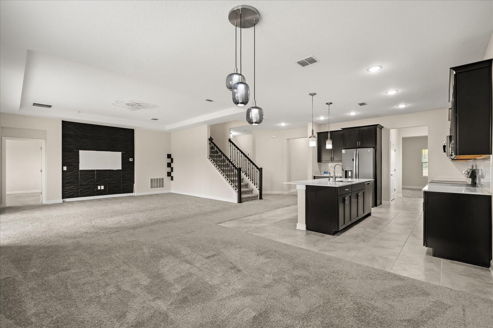 Image 7 of 41 For 2357 Camden Park Avenue