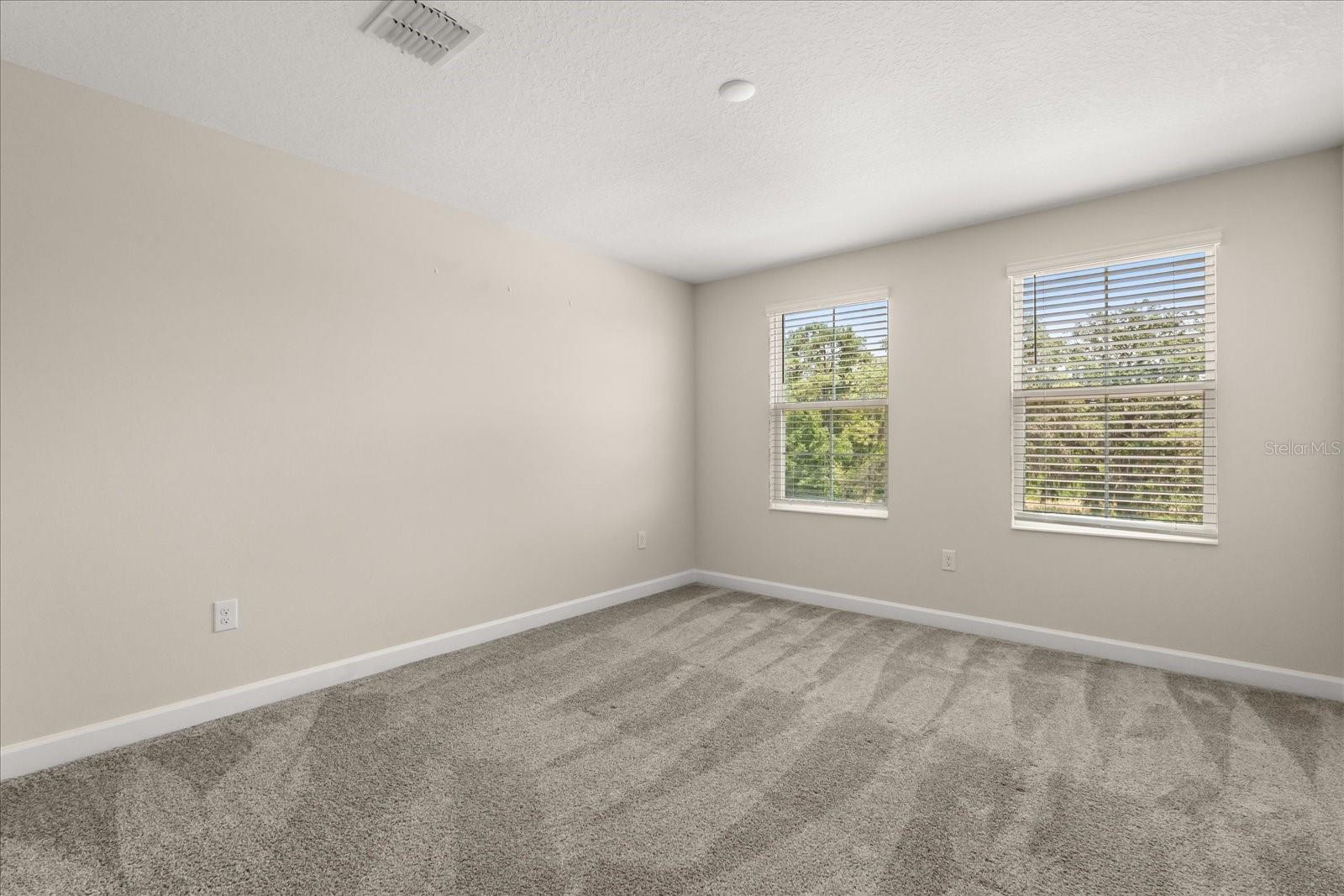 Image 9 of 41 For 2357 Camden Park Avenue