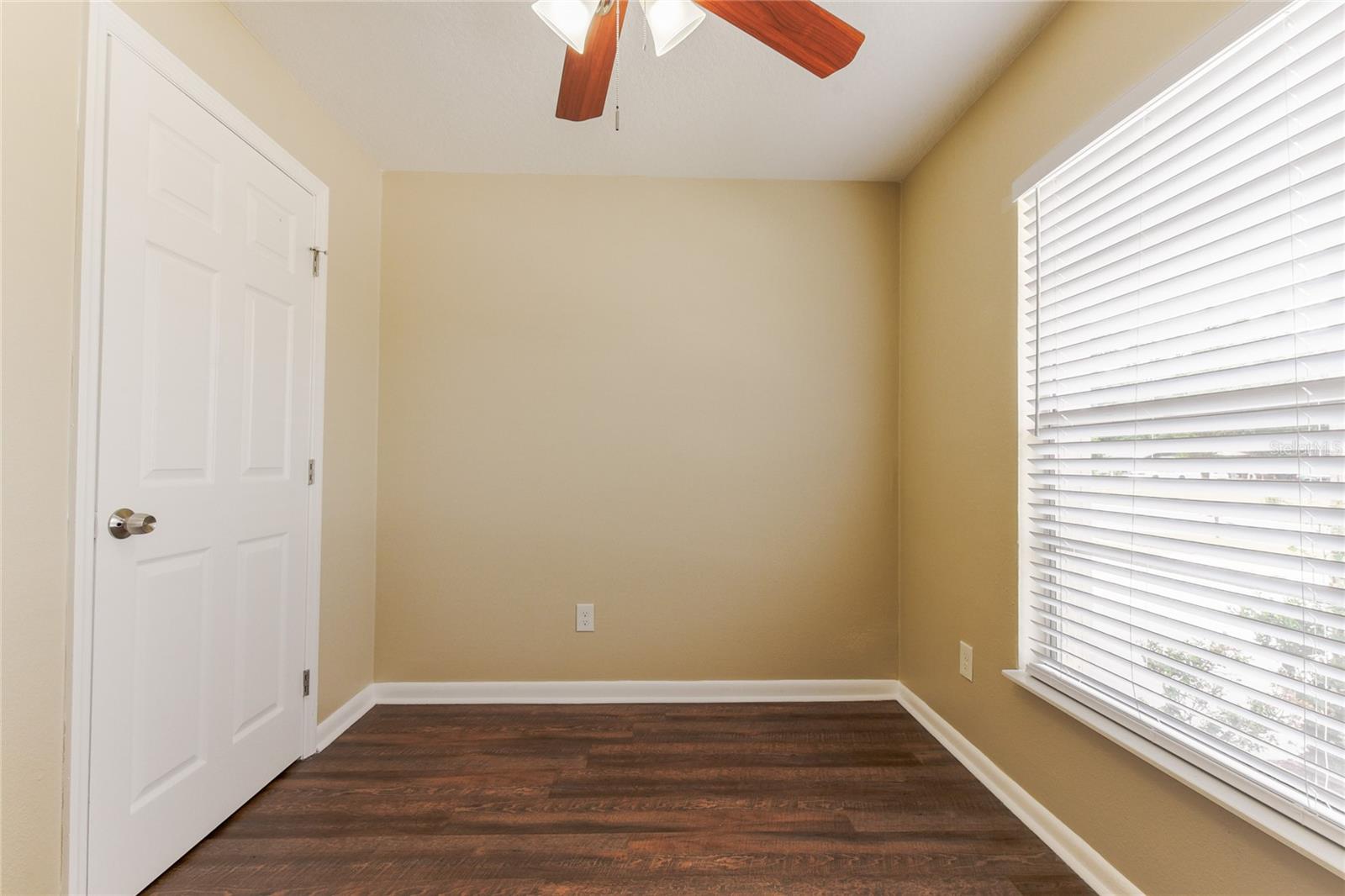 Image 11 of 28 For 5822 Flori Lane