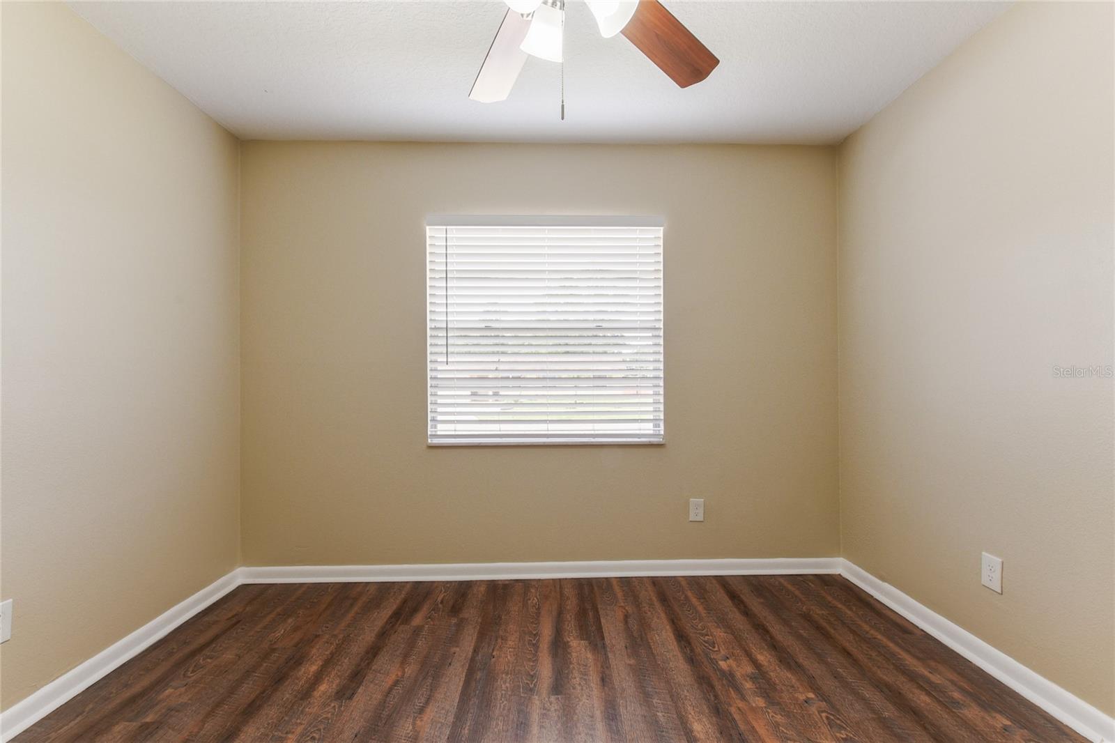 Image 16 of 28 For 5822 Flori Lane