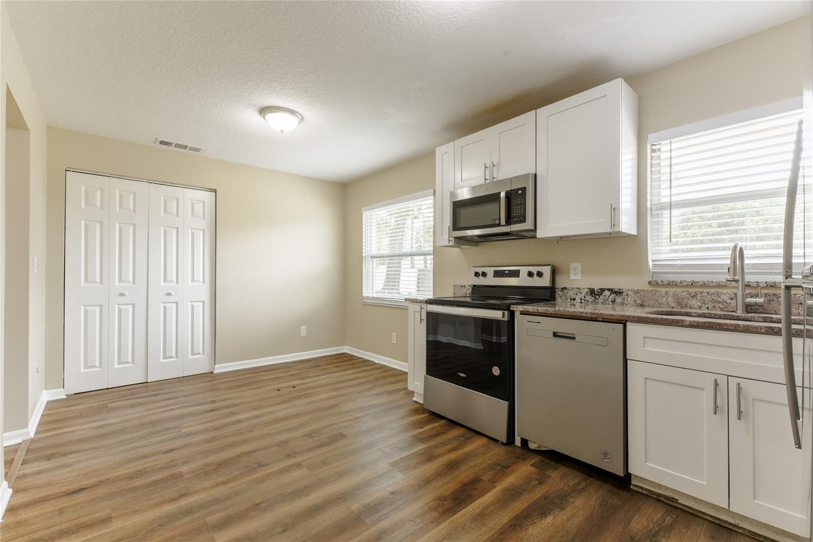Image 4 of 28 For 5822 Flori Lane