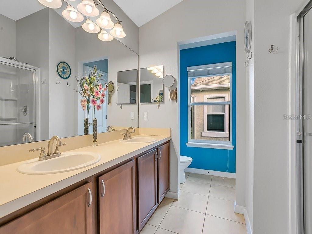 Image 4 of 10 For 6636 Goldenrod Road 116b