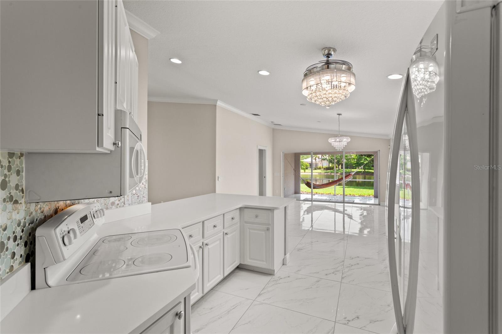 Image 17 of 63 For 11863 Delfina Lane