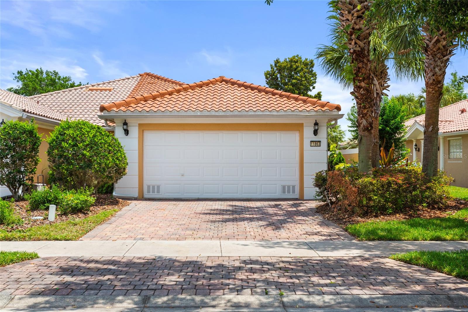 Image 3 of 63 For 11863 Delfina Lane