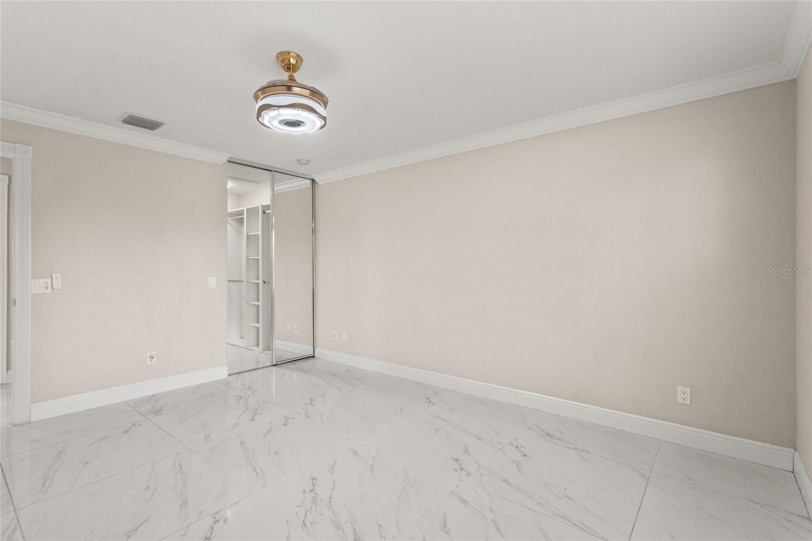 Image 30 of 63 For 11863 Delfina Lane