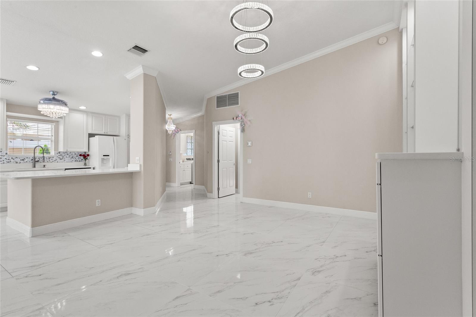 Image 9 of 63 For 11863 Delfina Lane
