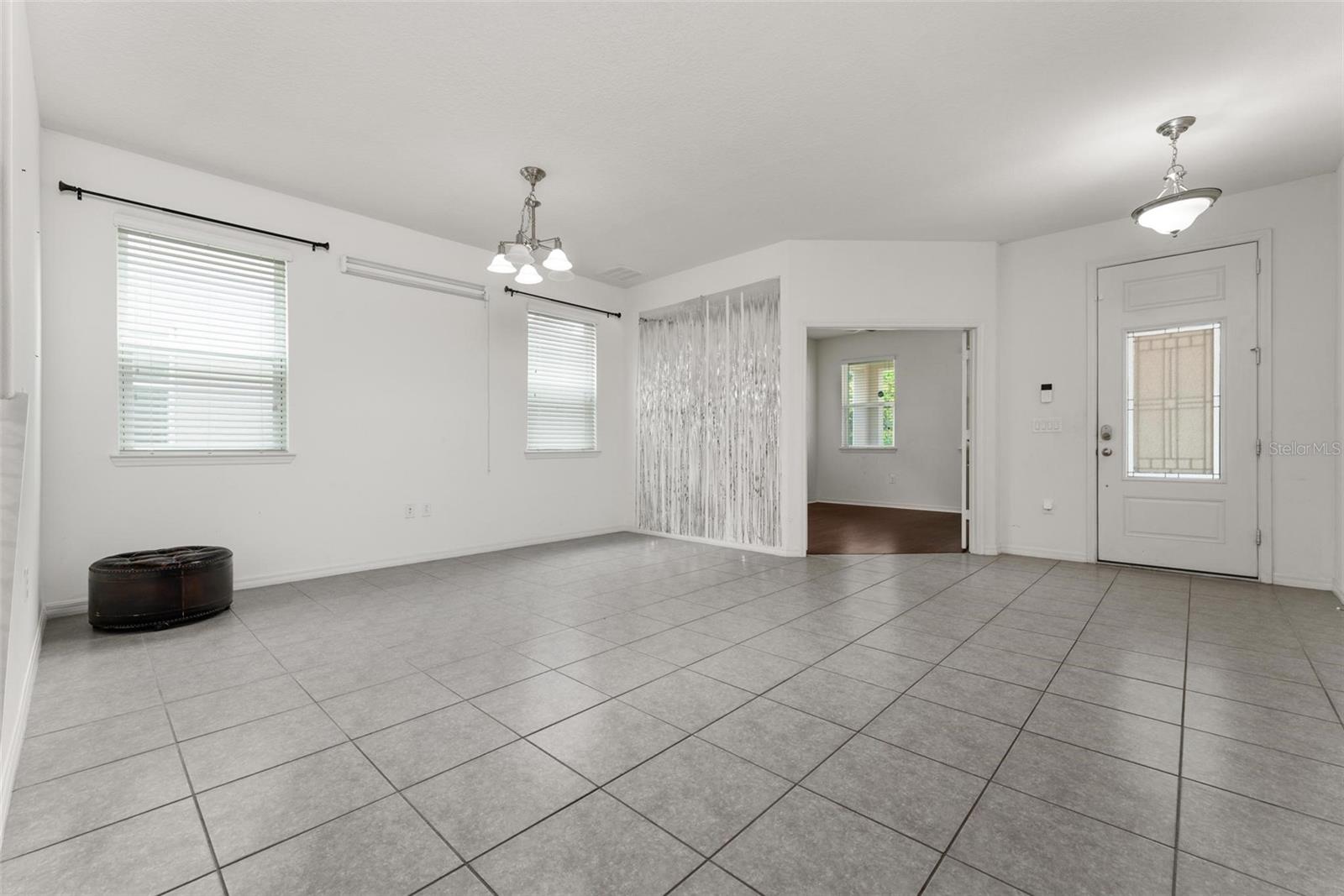 Image 13 of 73 For 11472 Wakeworth Street
