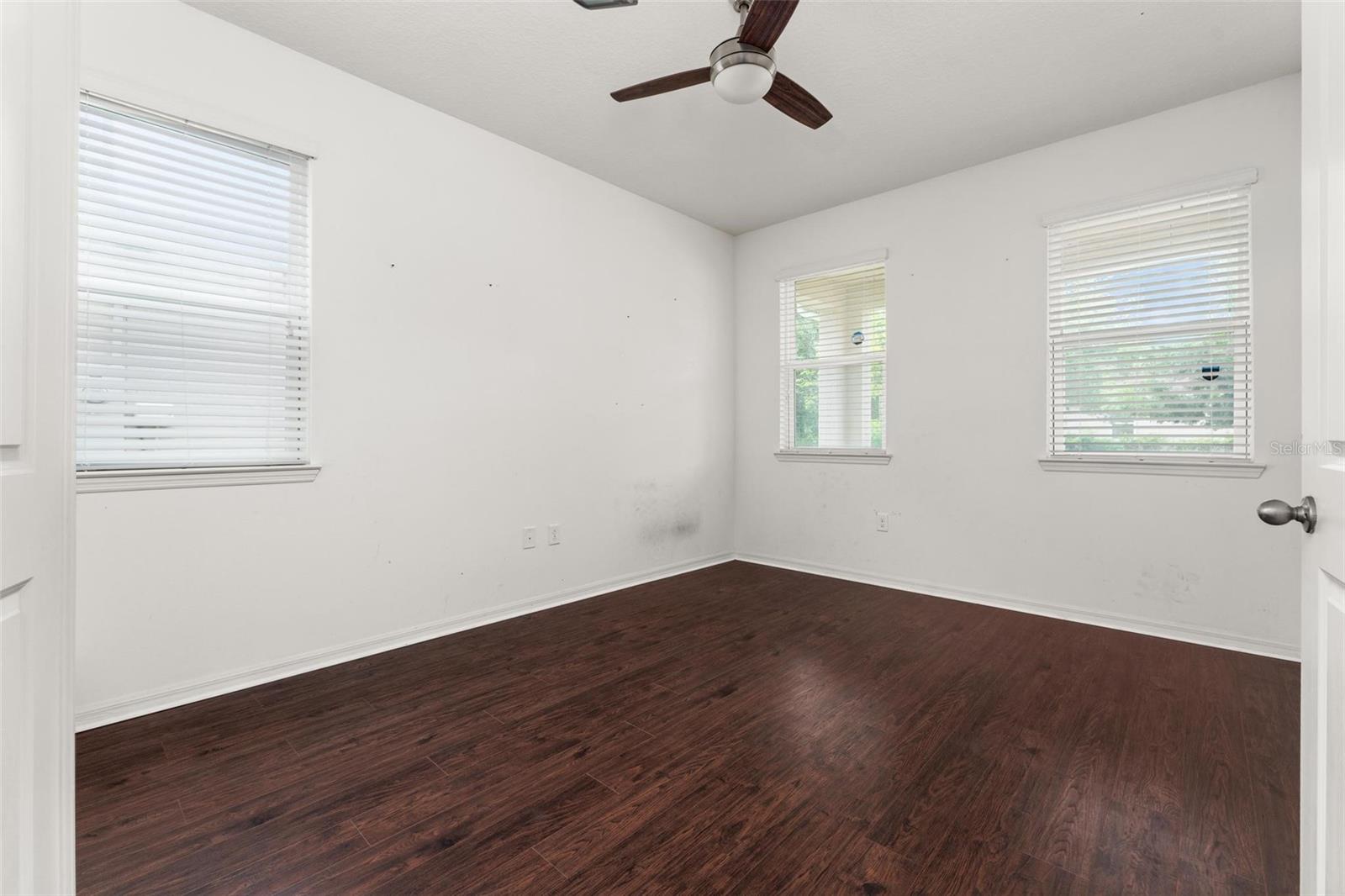 Image 14 of 73 For 11472 Wakeworth Street