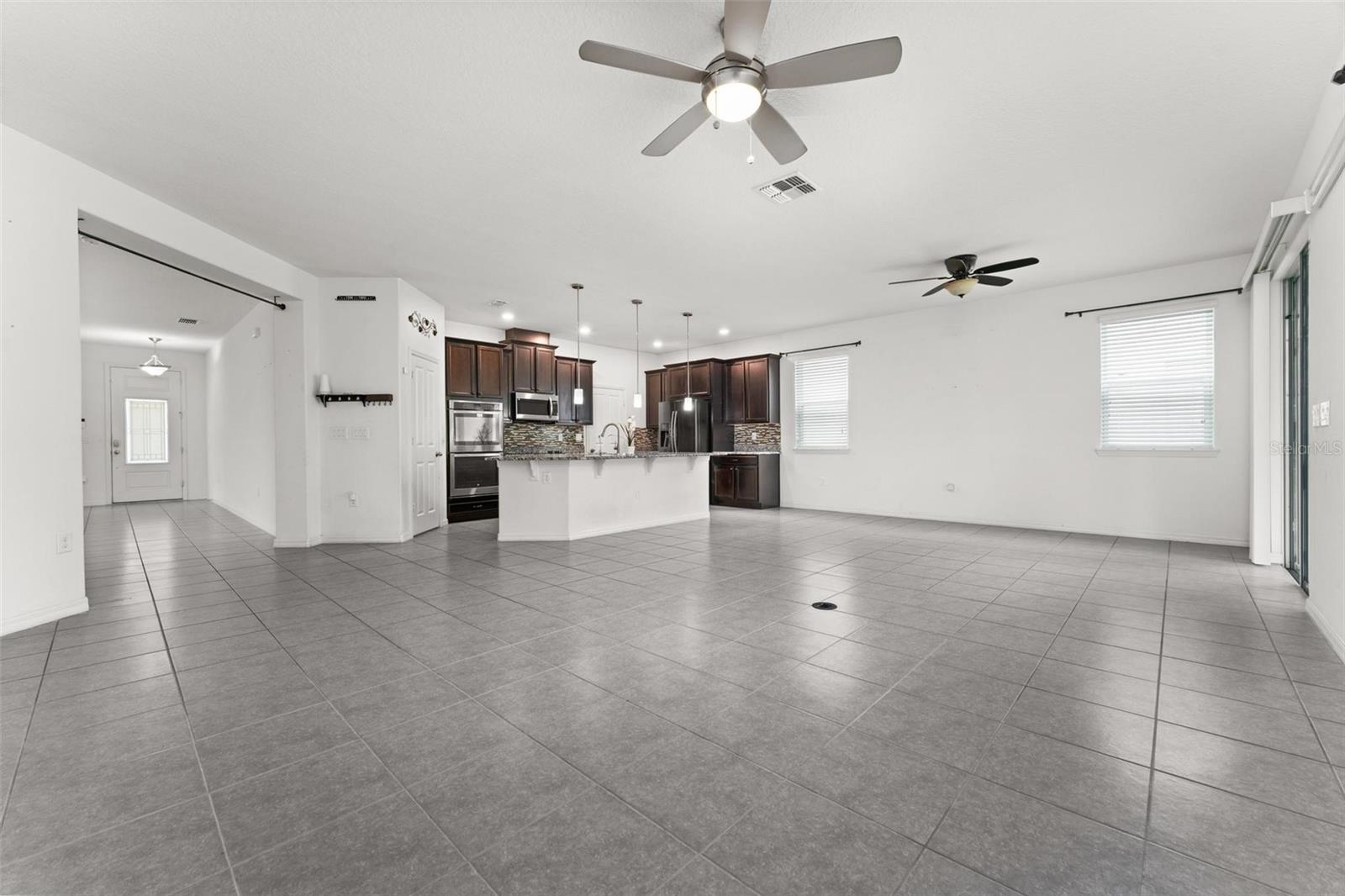 Image 19 of 73 For 11472 Wakeworth Street