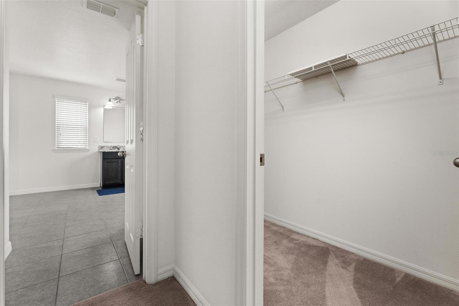Image 40 of 73 For 11472 Wakeworth Street
