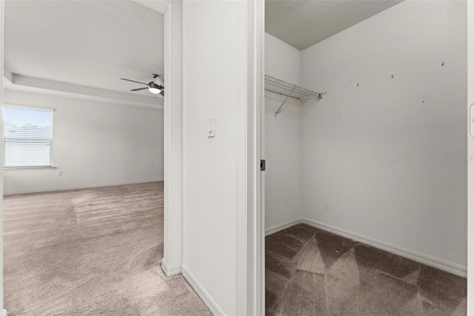 Image 41 of 73 For 11472 Wakeworth Street