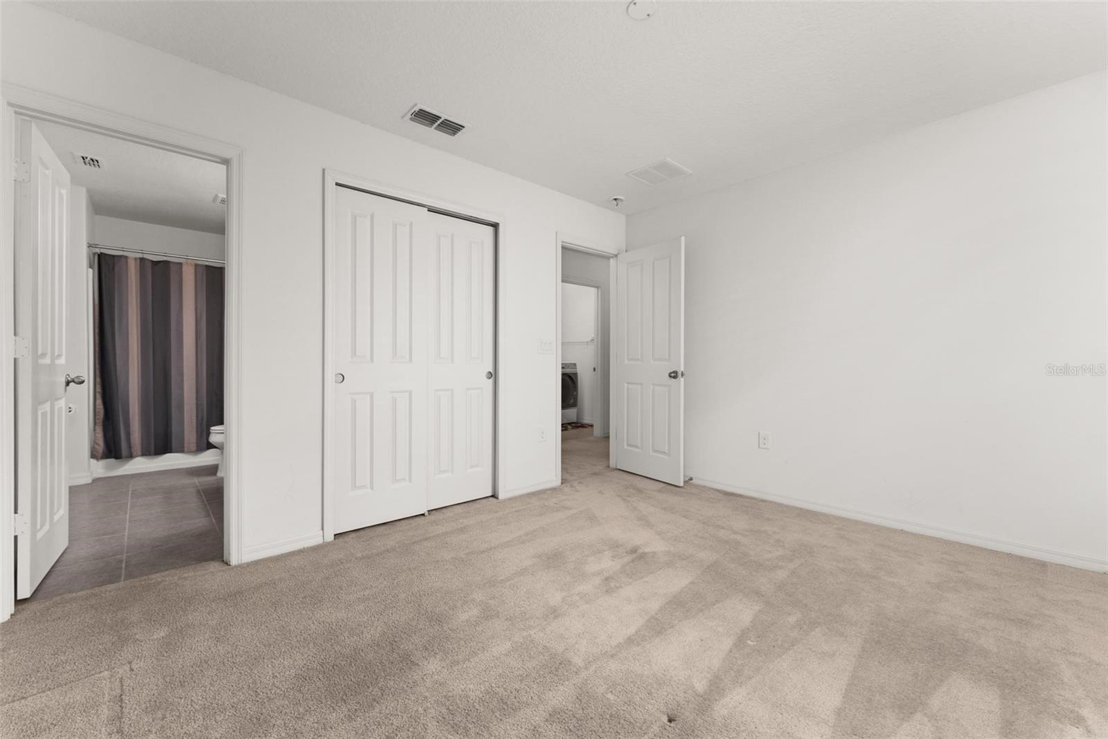 Image 48 of 73 For 11472 Wakeworth Street