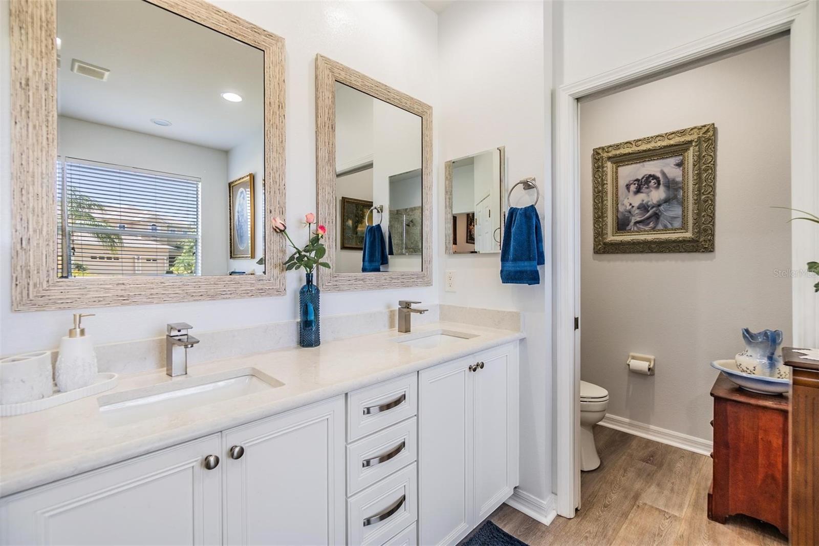 Image 21 of 40 For 8721 Crystal Creek Court