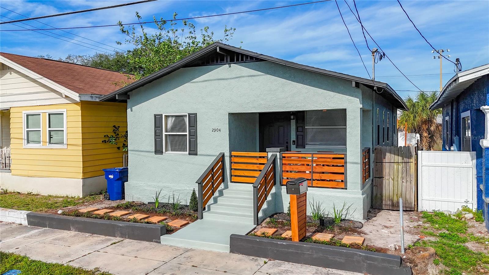 Image 2 of 37 For 2904 Sanchez Street